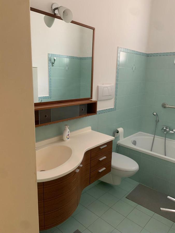 ジョーイア・デル・コッレ La Grande Casa Di Puglia Bed & Breakfast エクステリア 写真