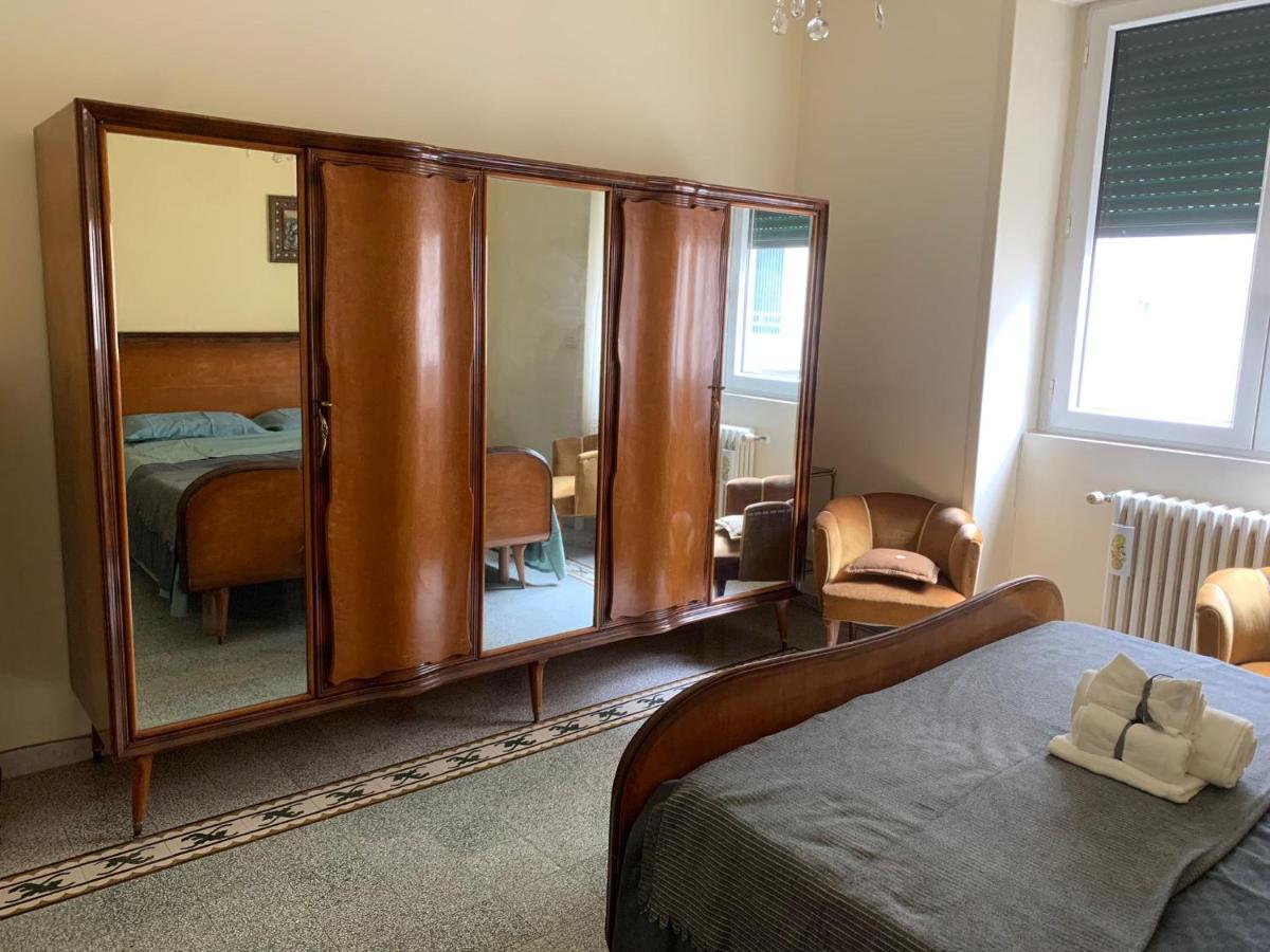 ジョーイア・デル・コッレ La Grande Casa Di Puglia Bed & Breakfast エクステリア 写真