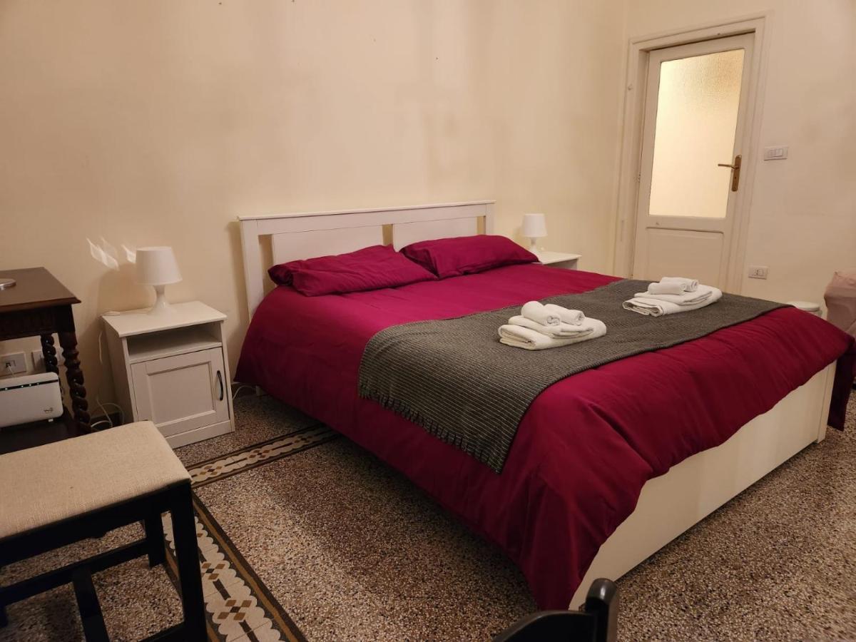 ジョーイア・デル・コッレ La Grande Casa Di Puglia Bed & Breakfast エクステリア 写真